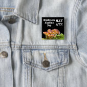 Pilzjagdtag 17. Mai Feiertage Schaltfläche Button (Beispiel)