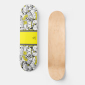Pilzkatzen Gelbe Monogramm Skateboard (Vorderseite)