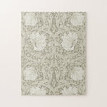 Pimpernel Ivory, William Morris Puzzle<br><div class="desc">William Morris (24. März 1834 - 3. Oktober 1896) war ein britischer Textilingenieur, Dichter, Romanautor, Übersetzer und sozialistischer Aktivist, der mit der British Arts and Crafts Movement assoziiert ist. Er trug maßgeblich zur Wiederbelebung der traditionellen britischen Textilkunst und -methoden bei. Seine literarischen Beiträge trugen dazu bei, das moderne Fantasy-Genre zu...</div>