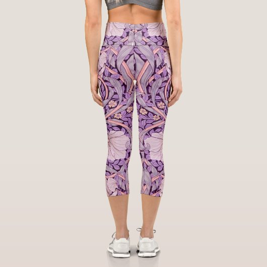 Pimpernel Lila, William Morris Capri Leggings (Rückseite)