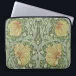 Pimpernel Pattern (von William Morris) Laptopschutzhülle<br><div class="desc">Dieses Design zeichnet sich durch einen Ausdruck eines Tapetendesigns aus, das von dem britischen Künstler William Morris (1834-1896) entworfen wurde, der mit der Kunsthandwerksbewegung in Verbindung steht. Es ist ein Blumenmuster mit gewundenen grünen Blätter, die sich um Chrysanthemum, Jasmin und Pimpernell-Blume verflechten. Auch zwischen den Blume gibt es Weidenzweige. Das...</div>