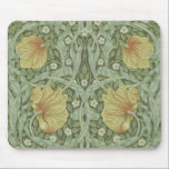 Pimpernel Pattern (von William Morris) Mousepad<br><div class="desc">Dieses Design zeichnet sich durch einen Ausdruck eines Tapetendesigns aus, das von dem britischen Künstler William Morris (1834-1896) entworfen wurde, der mit der Kunsthandwerksbewegung in Verbindung steht. Es ist ein Blumenmuster mit gewundenen grünen Blätter, die sich um Chrysanthemum, Jasmin und Pimpernell-Blume verflechten. Auch zwischen den Blume gibt es Weidenzweige. Das...</div>