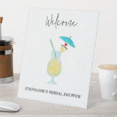 Piña Colada Tropical Wedding Brautparty Willkommen Sockelschild (In Situ)