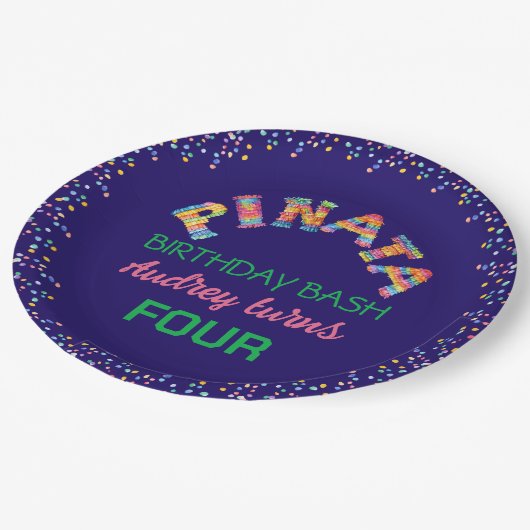 Pinata Birthday Bash Pappteller (Schrägansicht)