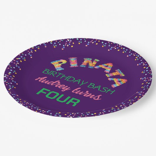 Pinata Birthday Bash Pappteller (Schrägansicht)