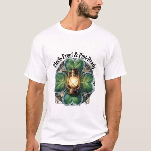 Pinch-Proof Lantern Clover T-Shirt | “Pinch-Proof' (Vorderseite)