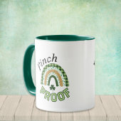 Pinch Proof St Patrick's Day Green Rainbow Plaid Tasse