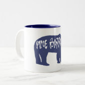 Pine Barrens Bear Zweifarbige Tasse (Vorderseite Links)