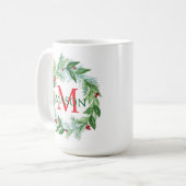 Pine Berries Wreath Monogram Weihnachtskaffee Tass Kaffeetasse (Vorderseite Links)