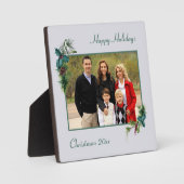 Pine Bough and Berry Frame Christmas Foto Plaque Fotoplatte (Vorderseite)