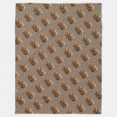 Pine Cone Fleecedecke (Vorderseite)