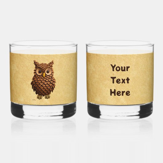 Pine Cone Owl Whiskyglas (Vorderseite)