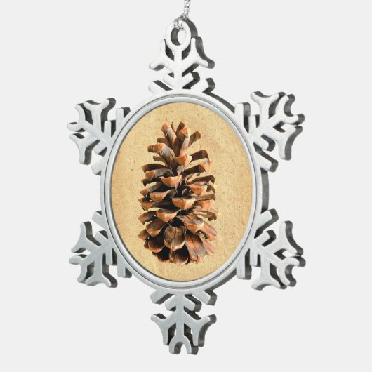 Pine Cone Schneeflocken Zinn-Ornament (Rechts)