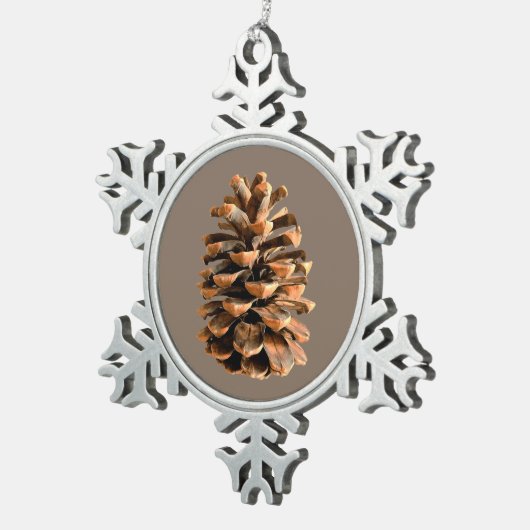 Pine Cone Schneeflocken Zinn-Ornament (Rechts)