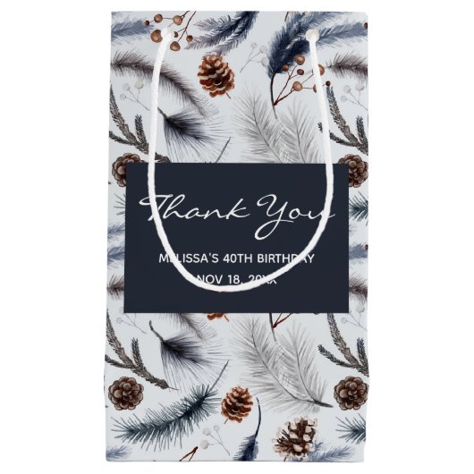 Pine Cones & Pine Needles Wintermuster Vielen Dank Kleine Geschenktüte (Vorderseite)