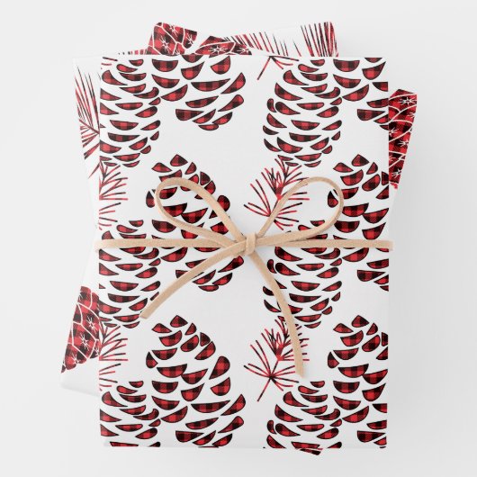 Pine Cones Red und Black Buffalo Kariert Geschenkpapier Set (Beispiel)