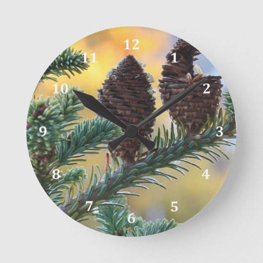 Pine Cones Woodlands Naturlandschaft Runde Wanduhr (Vorderseite)