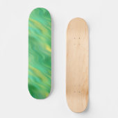 Pine Green Wavy Textur Skateboard (Vorderseite)