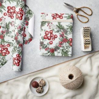 Pine Holly Red Floral Christmas Geschenkpapier