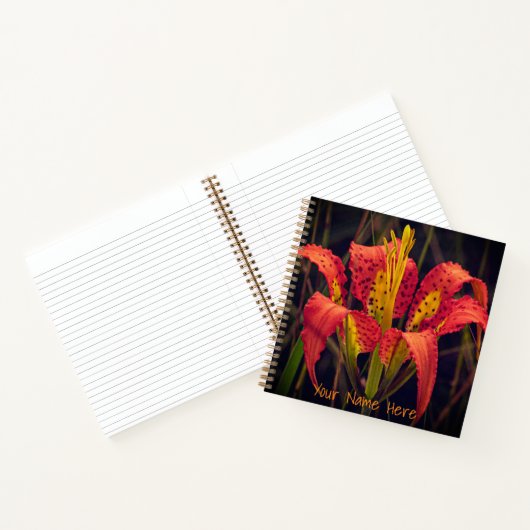 Pine Lily Custom Spiral Notebook Notizblock (Innenseite)