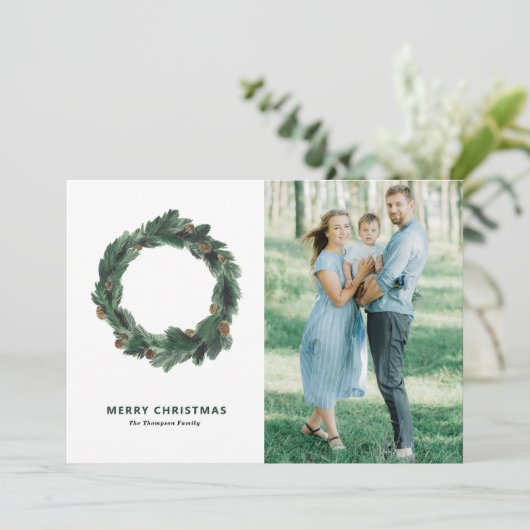 Pine Needles and Pine Cones Kaminfeuer Weihnachten (Stehend Vorderseite)