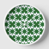 Pine Snowflakes Wood Gerahmte Uhr (Vorderseite)