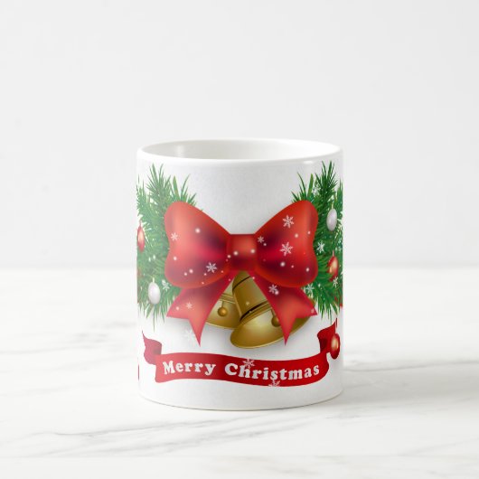 Pine Tree Branch Jingle Bell Bow Holiday Kaffeetasse (Mittel)