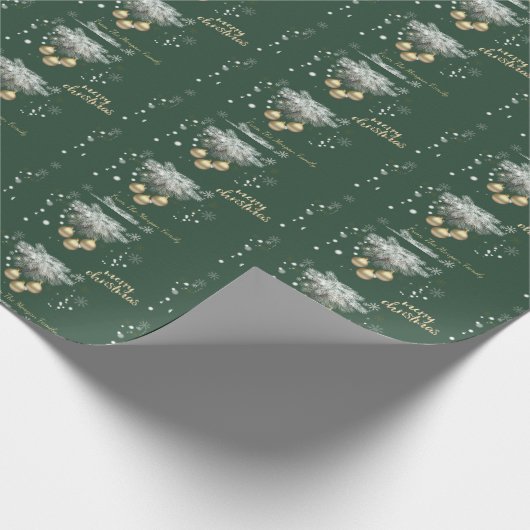 Pine Tree Branches, Balls Grün frohe Weihnachten Geschenkpapier (Ecke)