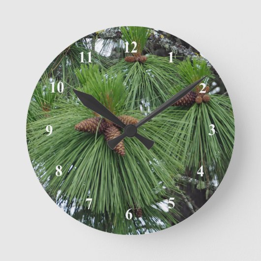 Pine Tree Clock Runde Wanduhr (Vorderseite)