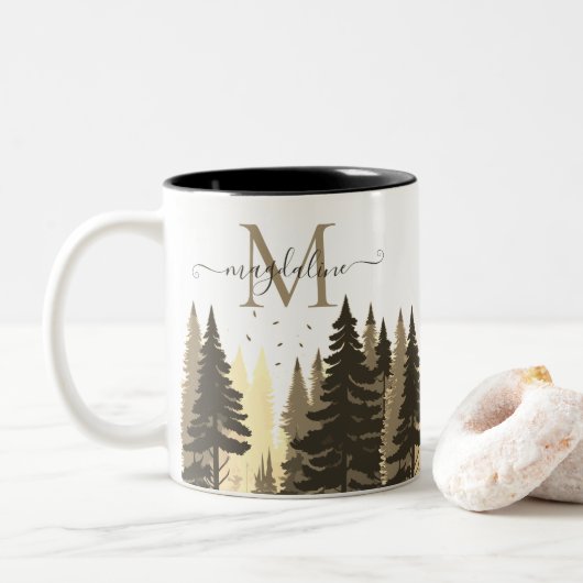 Pine Tree Forest Script Name Monogram Zweifarbige Tasse (Mit Donut)