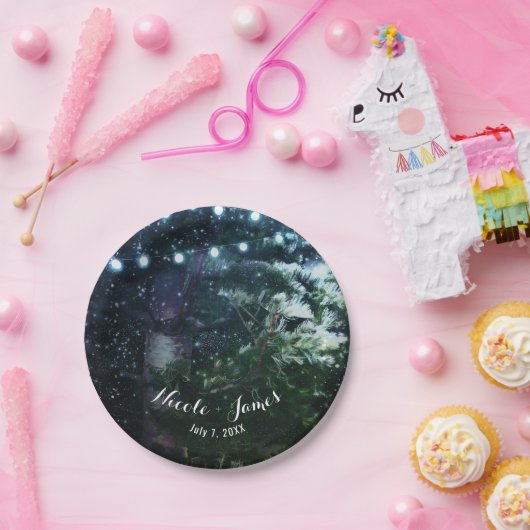 Pine Tree & Lights Winter Night Forest Wedge Pappteller (Party)
