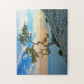 Pine Tree on Rocks Naturscape Landschaft Ozean Son Puzzle (Vertikal)
