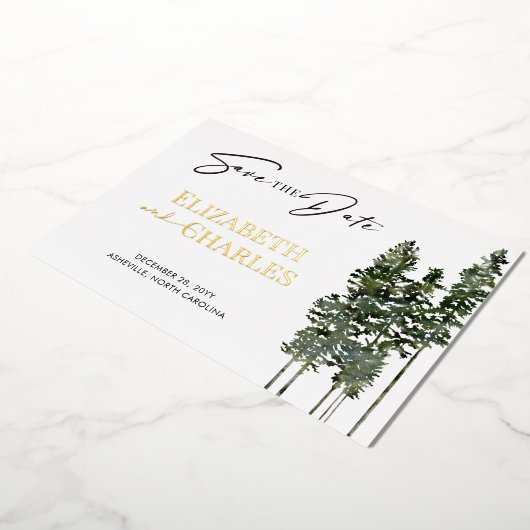 Pine Trees Minimalistisch Elegante Save the Date Folieneinladung (Gedreht)