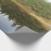 Pine Treflection Lake Geschenkpapier (Ecke)