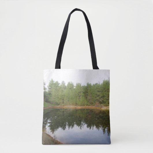 Pine Treflection Lake Tasche (Vorderseite)