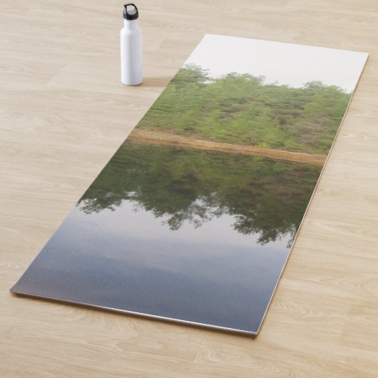 Pine Treflection Lake Yogamatte (Beispiel)