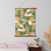 Pineaparmuster mit blassgrünem Stilmuster Wandteppich Mit Holzrahmen (Schlafzimmer)