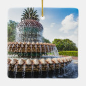 Pineapple Fountain in Charleston, Keramikornament (Rückseite)