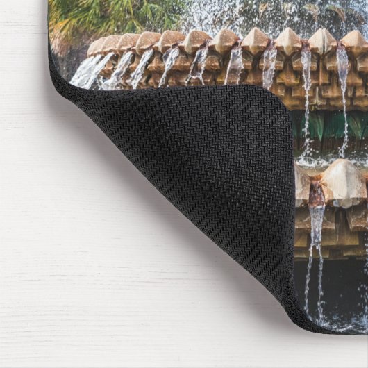 Pineapple Fountain in Charleston, Mousepad (Ecke)