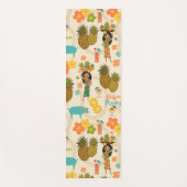 Pineapple Luau Hawaiian Hula Girl and Surfboards Yogamatte (Vorderseite)