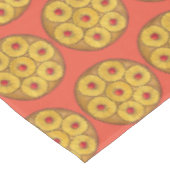 Pineapple Upside Down Cake Cherries Baking Dessert Tischdecke (Schrägansicht)