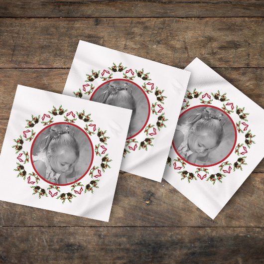 Pinecone Berries Holiday Mandala Serviette