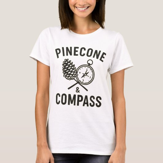 Pinecone Compass T - Shirt - Rustikaler Natur Expl (Vorderseite)