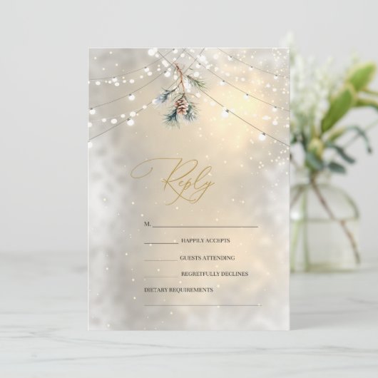 Pinecone String Lights Winter Wedding UAWG Einladung (Stehend Vorderseite)
