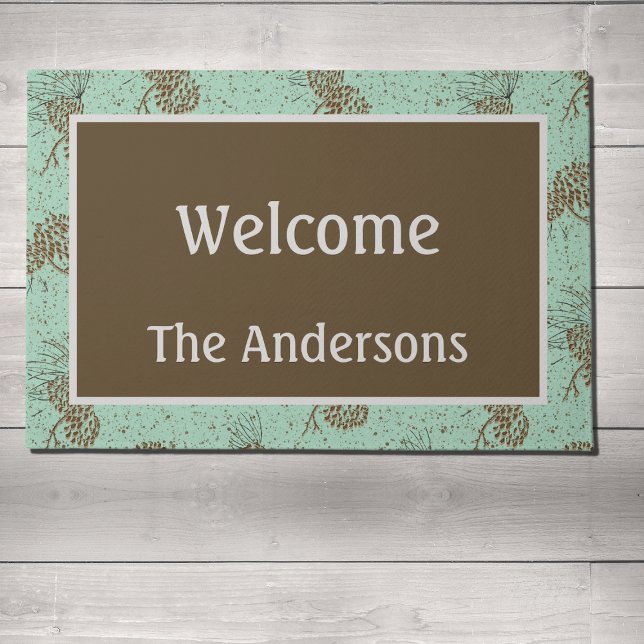 Pinecones Cabin Fußmatte (Von Creator hochgeladen)