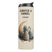 Pinecones und Crescent Moon Winter Liebe Thermosbecher (Nach links gedreht)