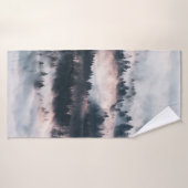 PINENBÄUME MIT SCHNEE BADEHANDTUCH (Badehandtuch)