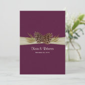 Pines Deep Plum Wedding Einladung (Stehend Vorderseite)