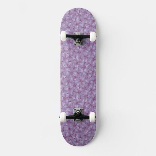 Pineywood Geranium Nahtloses Muster Skateboard (Vorderseite)