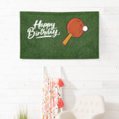 Ping Pong auf grünem Gras Happy Birthday Banner (Insitu)